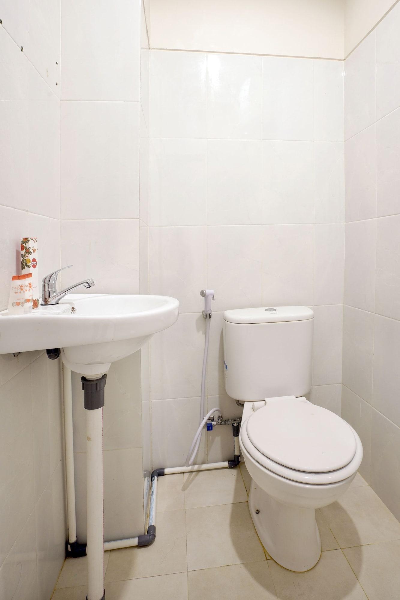 Koolkost Near Stadion Maguwoharjo Salakan Ngoại thất bức ảnh