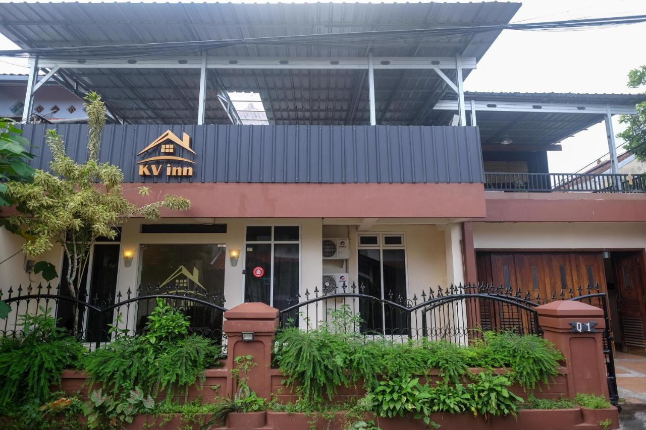 Koolkost Near Stadion Maguwoharjo Salakan Ngoại thất bức ảnh