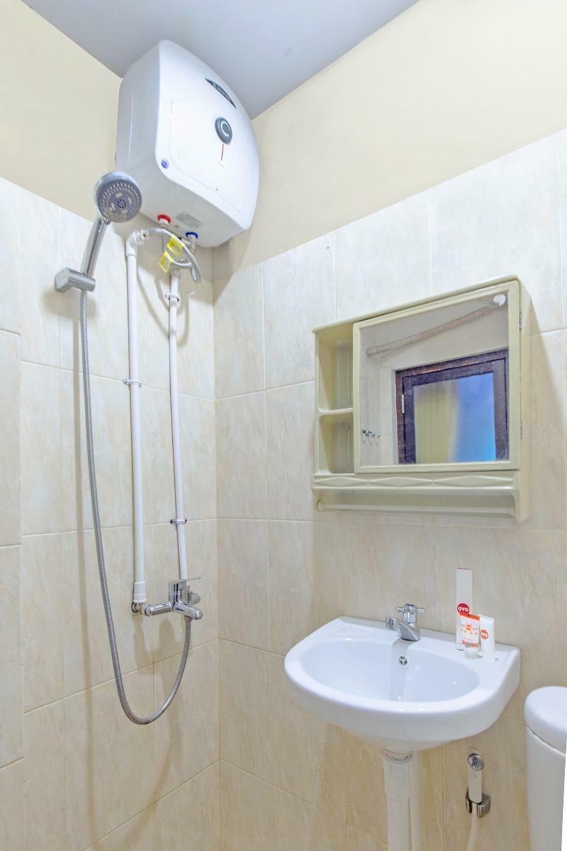 Koolkost Near Stadion Maguwoharjo Salakan Ngoại thất bức ảnh